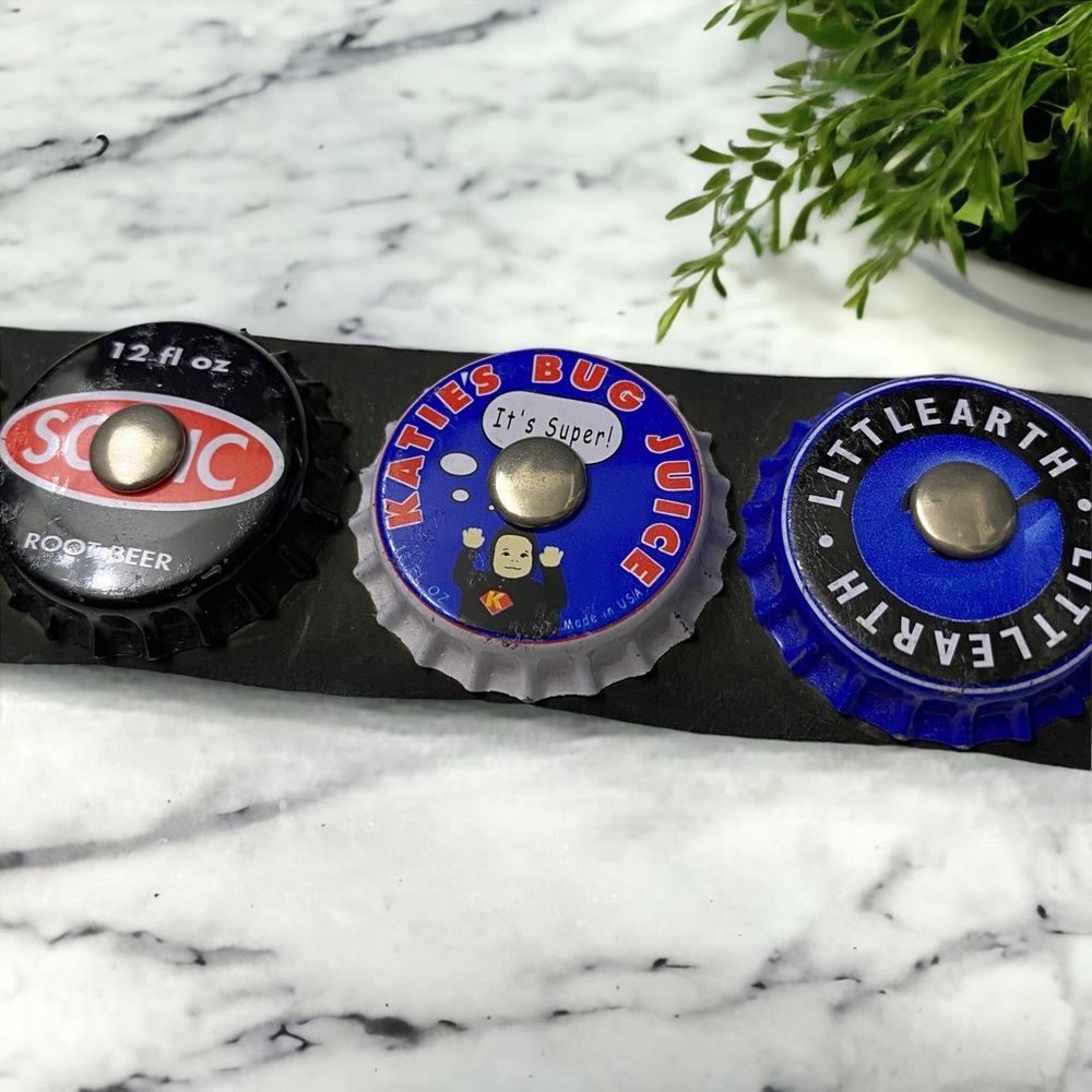 SOLD VTG 90s Little Earth Bottle Cap Waist Belt 🔥🦠👽 - Picture 7 of 14